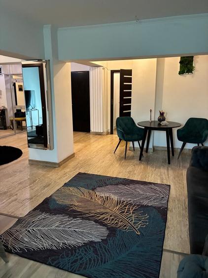 Apartament cu 3 camere decomandat în Unirii