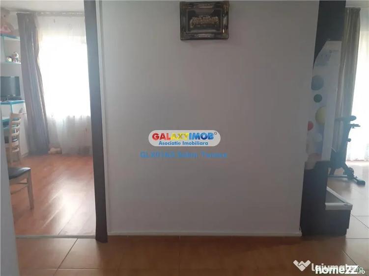 Apartament cu 3 camere decomandat în Exercițiu