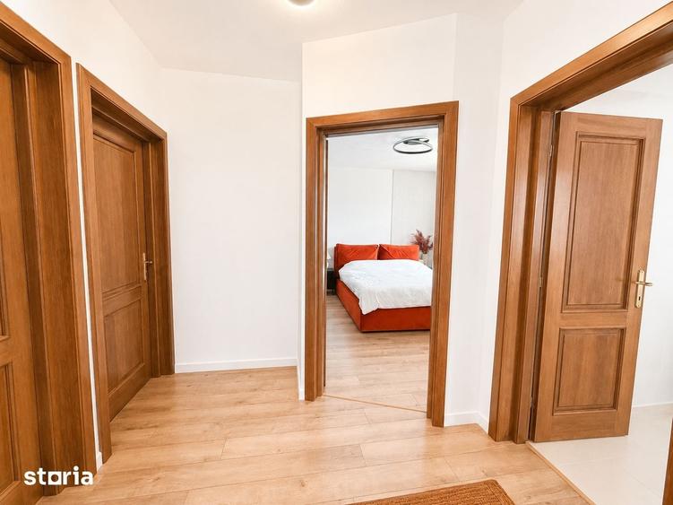 Casă cu 4 camere cu Teren 188 Mp în Cetate