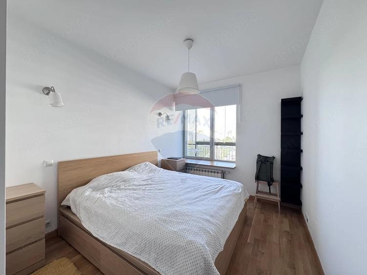 Apartament cu 2 camere decomandat în Splaiul Unirii