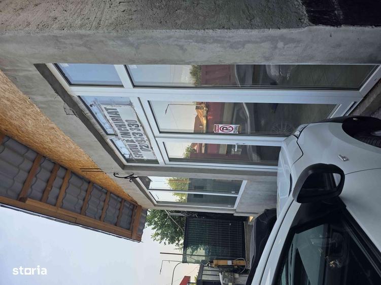 Spațiu comercial, de 54 mp, în Central
