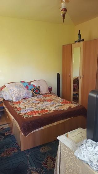 Casă cu 3 camere în Devesel