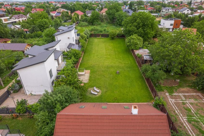 Teren Construcții intravilan de 1867 mp, în Tunari