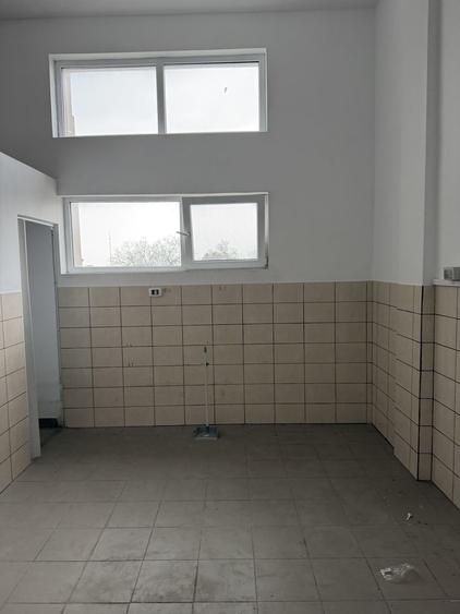 Spațiu comercial, de 140 mp, în Agigea