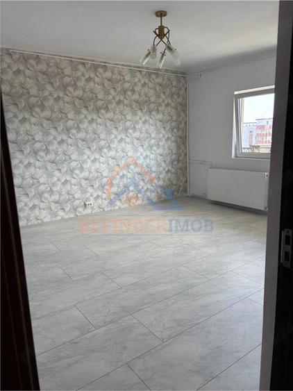 Apartament de vanzare cu 2 camere, 13 Septembrie - Sebastian, 60mp - 1