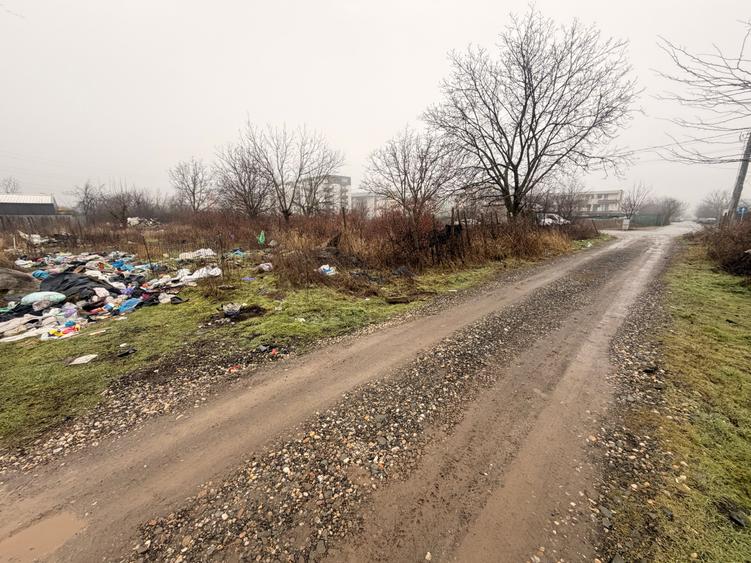 Oportunitate! Teren 1000mp. Deschudere 20ml. Regim inaltime P+2 - 2