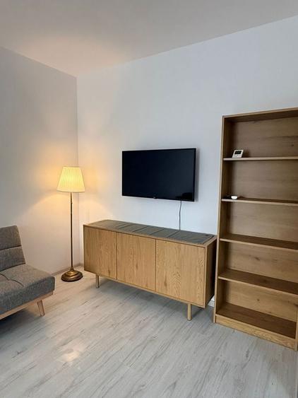 Inchiriez apartament ( studio ) , Weiner Palada ,Militari Residence. - 7