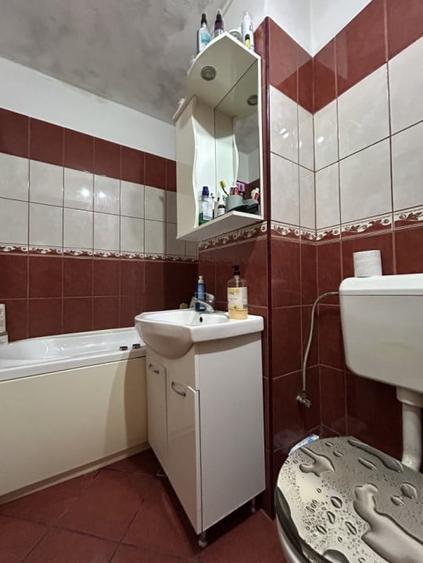 Apartament 4 camere, decomandat, 80mp utili, 2 bai - zona Dambovita - 6