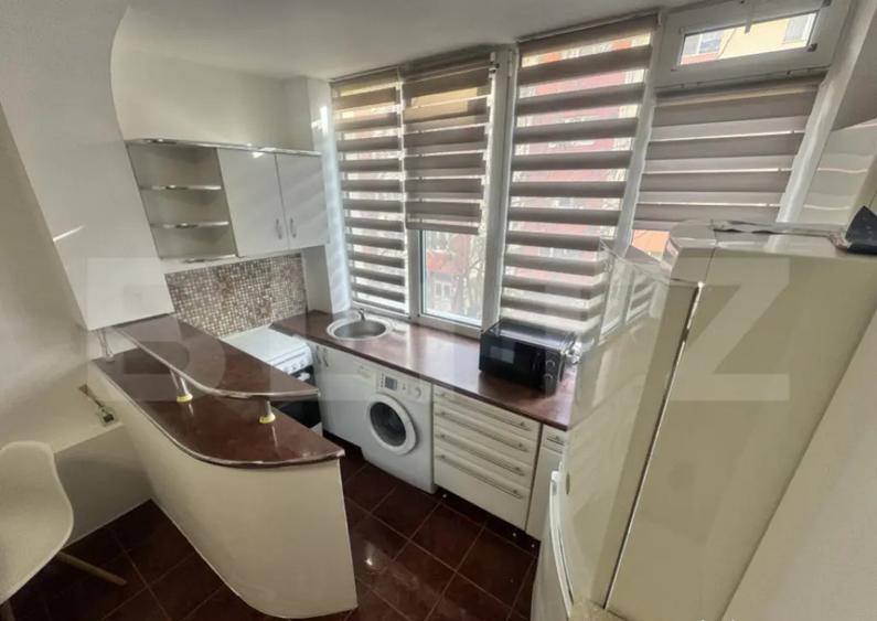 Apartament cu 2 camere de inchiriat- zona ultracentrala - 8