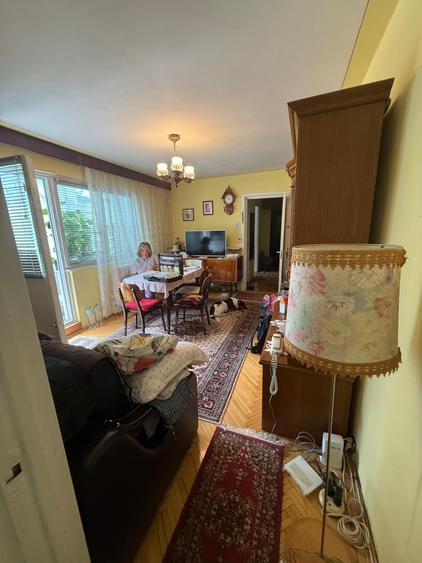 Apartament 3 camere Liceul Racovita  id.159608 - 1