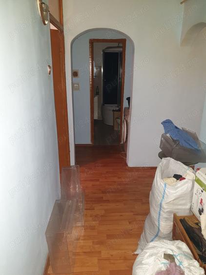 Apartament de vanzare 4 camere - 7