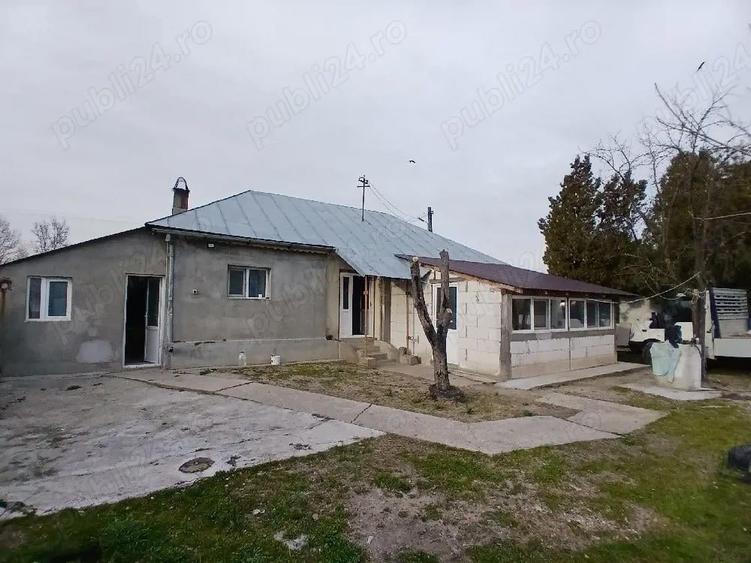 Casa de vanzare - 2