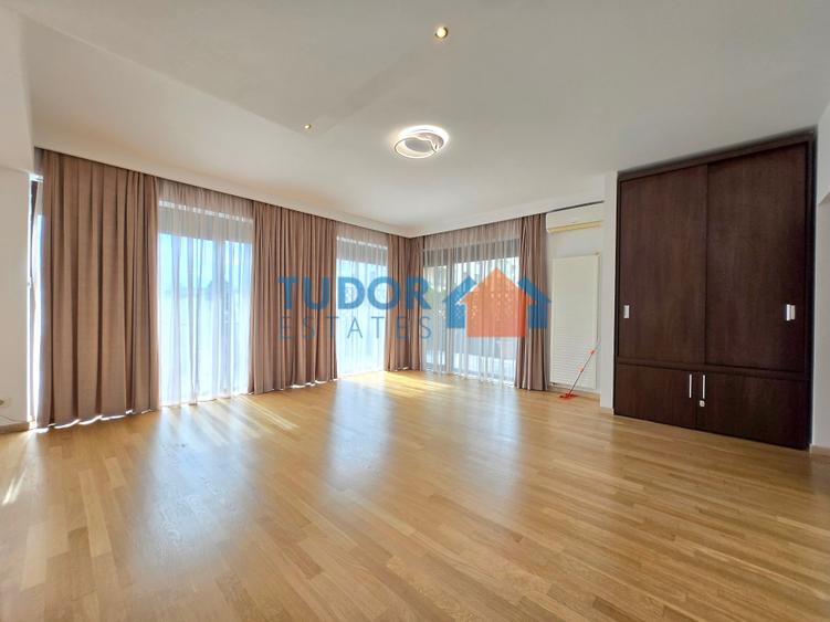 Spacious Penthouse with Large Terrace Near Promenada Mall & Herăstrău Park - 1