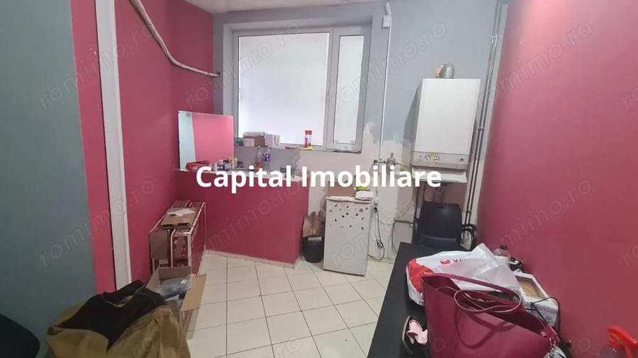 Spa?iu Comercial Bulevardul Revolu?iei - 5