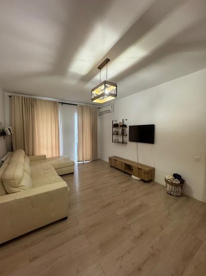 Apartament 2 camere - Decomandat - Mobilat si utilat modern - Parcare - 1