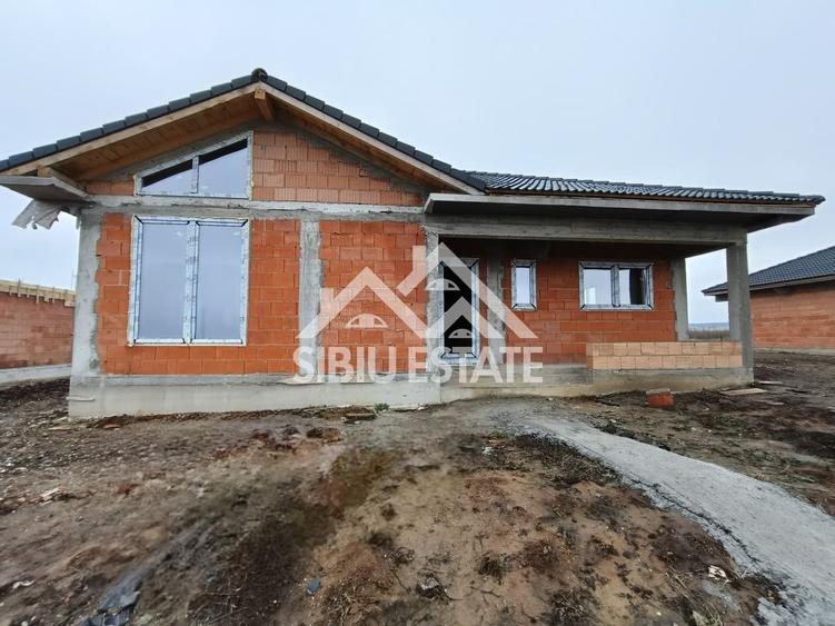 Casă individuală , parter, ansamblu rezidențial modern – Șura Mica - 7