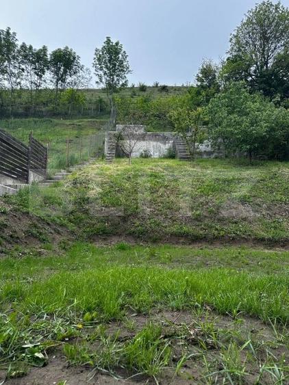 Casa individuala 5 camere, teren 675 mp, zona Tauti - 12