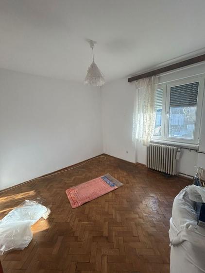 Apartment 3 camere INCHIRIAT - 4