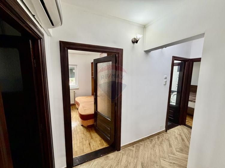 Apartament 3 camere etaj 1 - 8