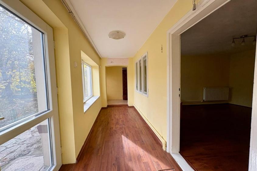 Chitila – T. Vladimirescu, casa individuala 4 camere, lot 530 mp. - 9