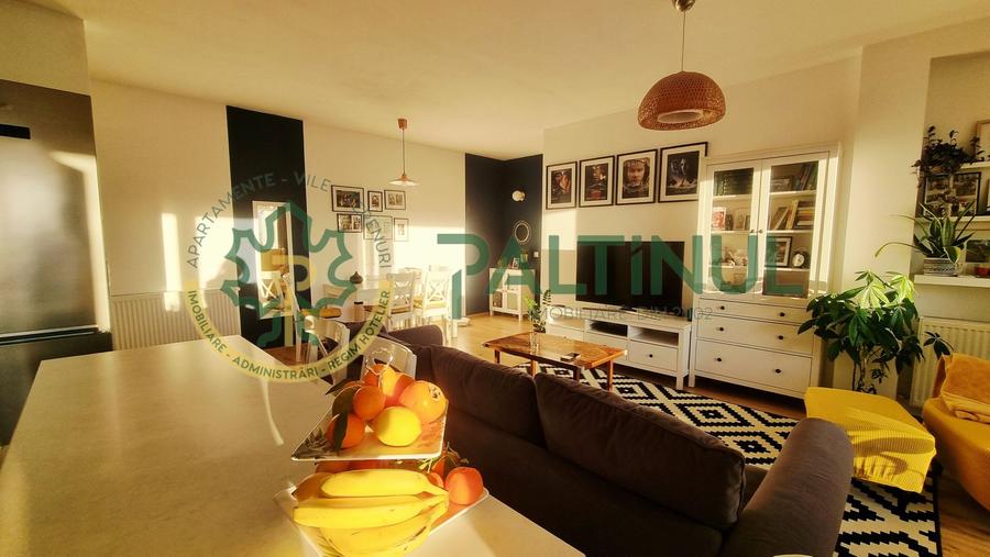 Apartament 3 camere de vânzare – etaj 3, mobilat, terasă cu priveliște – Cartier - 2