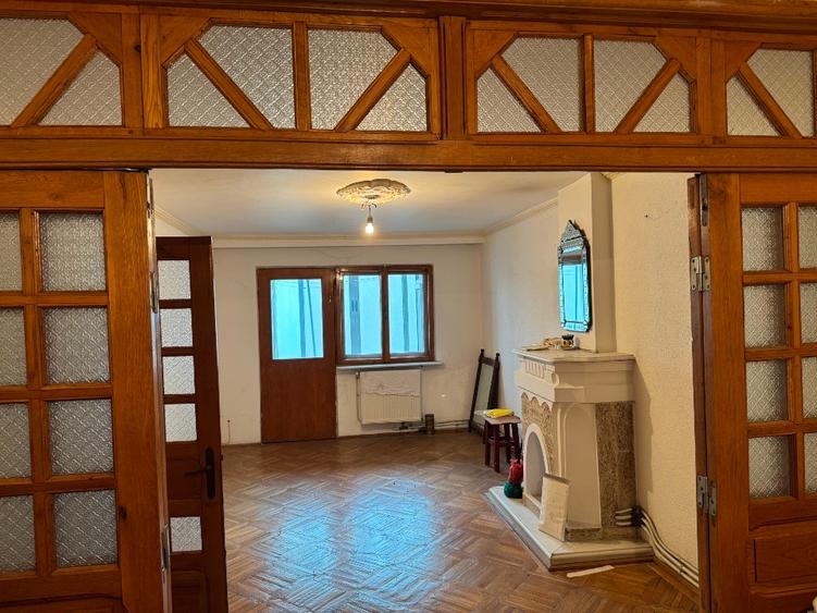 Apartament 4 camere decomandat zona centrala direct proprietar - 9