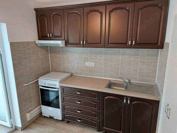 Inchiriere apartament decomandat, 2 camere, 55 mp, etaj 2 din 4, zona centrala Gala?i - 3