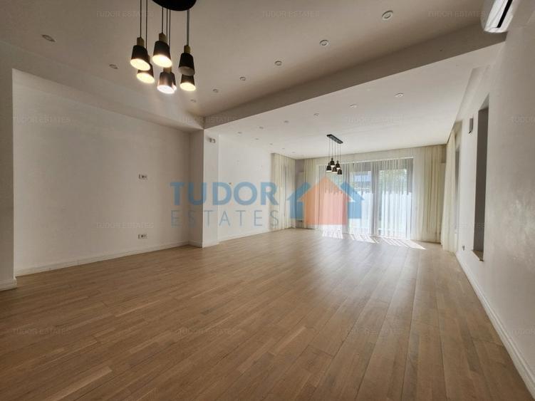 Beautiful 5 bedroom villa in Oxford Gardens - 5