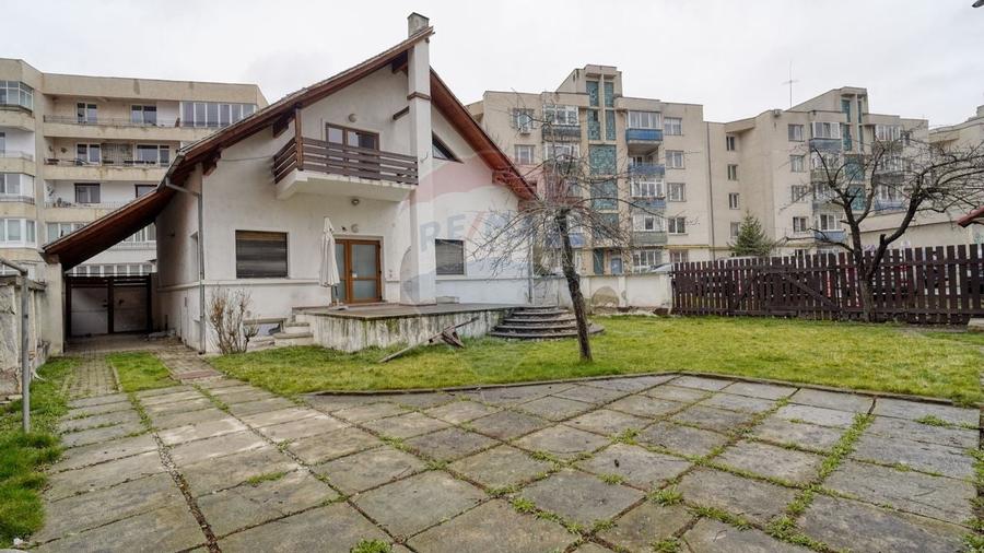 Casă / Vilă cu 9 camere de închiriat în zona Centrul Civic! - 20