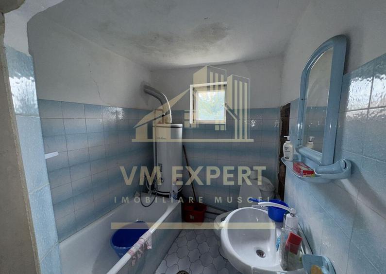 CASA 7 CAMERE TEREN 468 MP BUGHEA DE SUS ARGE? - 1