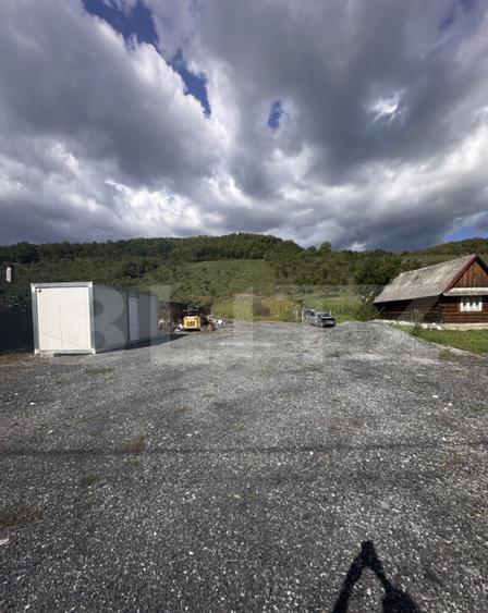 Teren cu utilita?i ?i poten?ial investi?ional 5400 m - 4