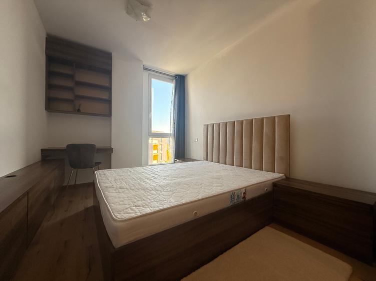 Ap. 3 camere , bloc nou , loc de parcare subteran ,contract Anaf - Vivalia Grand - 5