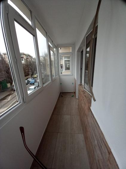 Inchiriere de apartament. Apartamentul este liber si poate fi ocupat imediat - 2