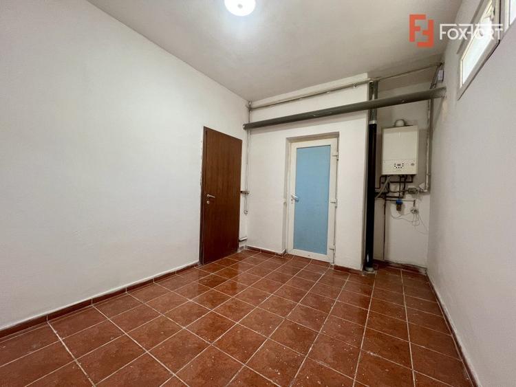 Casa individuala cu 7 camere si teren de 358 mp de vanzare, zona Girocului - 18