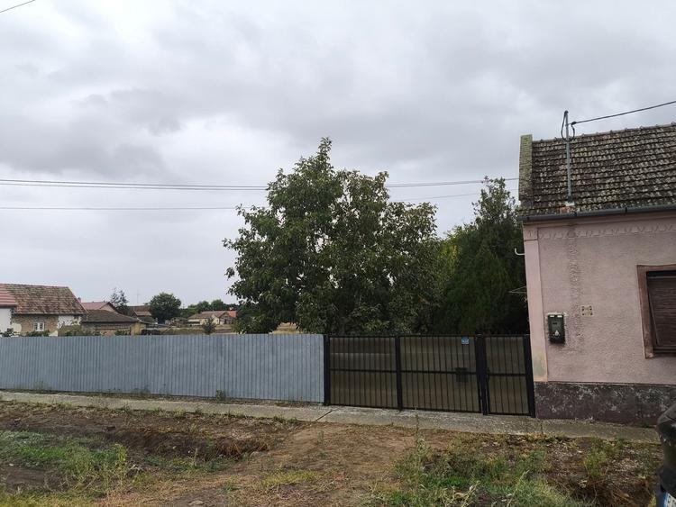 CASA DE VANZARE IN CENAD - 3