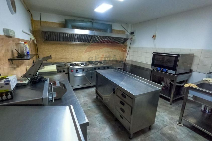 Spațiu comercial de 495mp de vânzare in  Piata Centrala Deva, Jud HD - 41