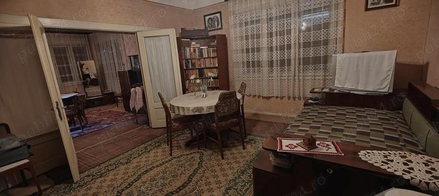 De vanzare casa parinteasca+livada,ambele la soseaua principala - 5
