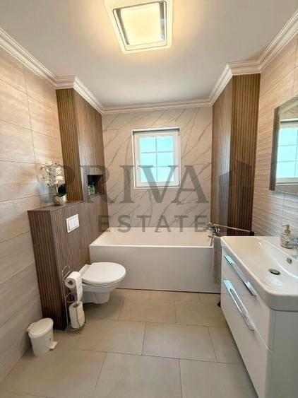 Duplex cu 4 camere cu Canalizare în Giroc
