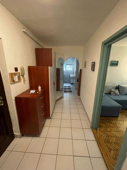 De vanzare apartament 3 camere - 4