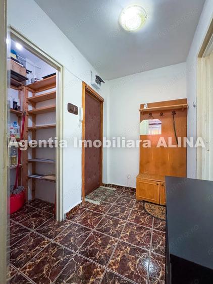 Apartament cu 2 camere decomandat în Minerul