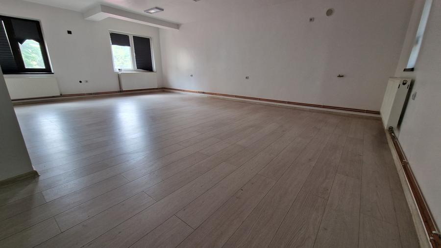 Spatiu comercial Vlahuta - 6