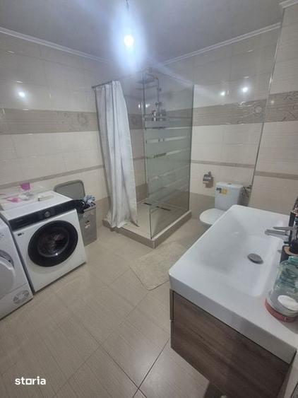 Casa de vanzare,Pitesti la 2,5 km de centrul orasului Pitesti - 5