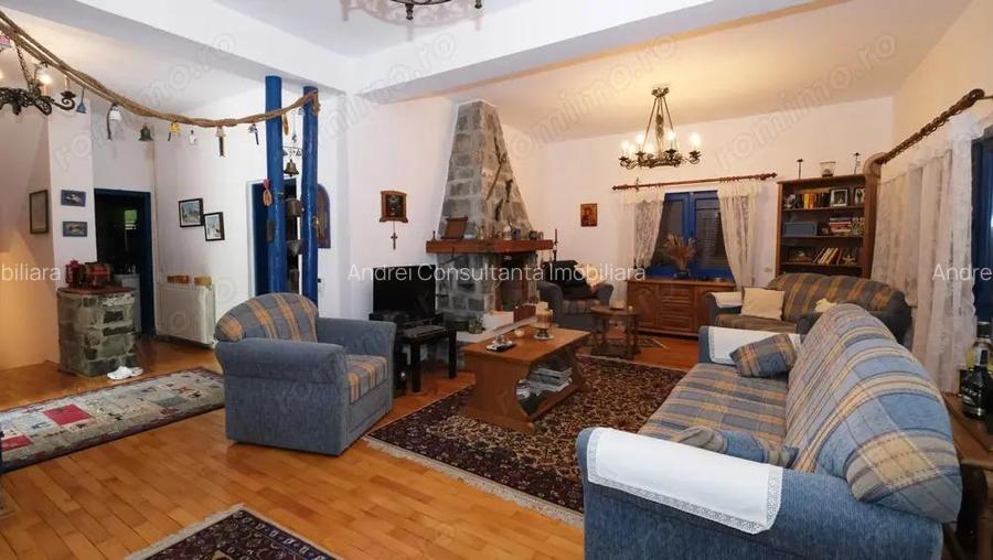 Vanzaere casa superba si 4000 mp teren la munte in Cheia Prahova cu parau care trece prin gradina Vanzaere casa superba si 4000 mp teren la munte in Cheia Prahova cu parau care trece prin gradina