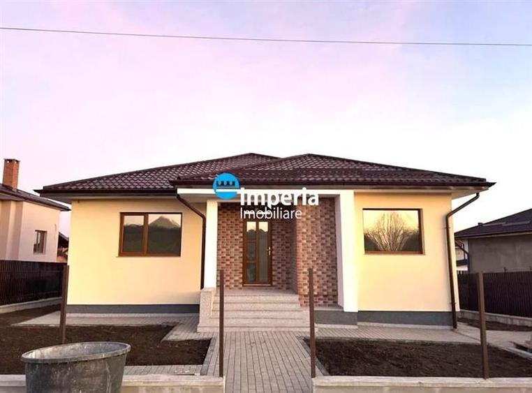 Casa Demisol+P+M, beci, 6 cam, 2 bai, 500 teren,  Lunca Cetatuii - 1