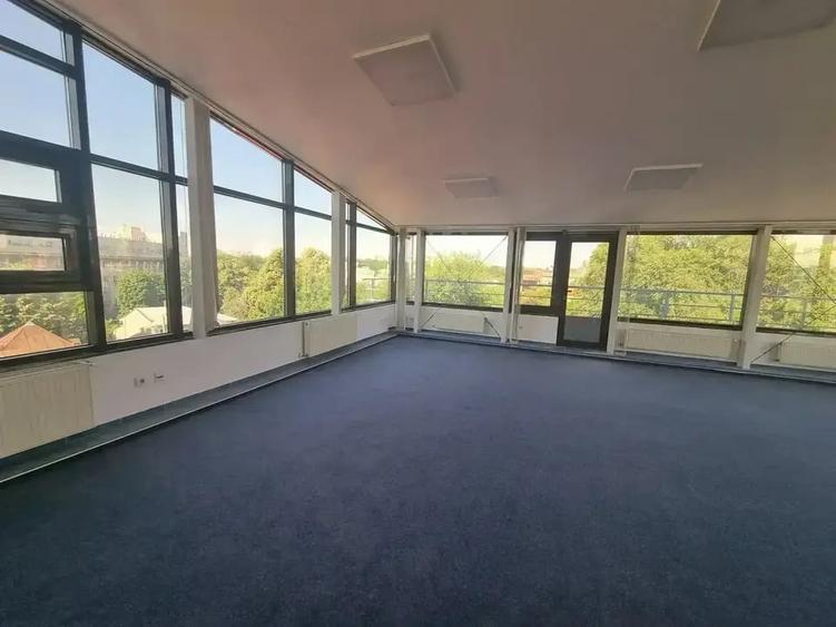 Cladire Birouri Pretabil Clinica Medicala 30 locuri de parcare - 12