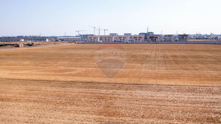 Teren intravilan 5,000 mp Dobroesti -Bd. Nordului - 10