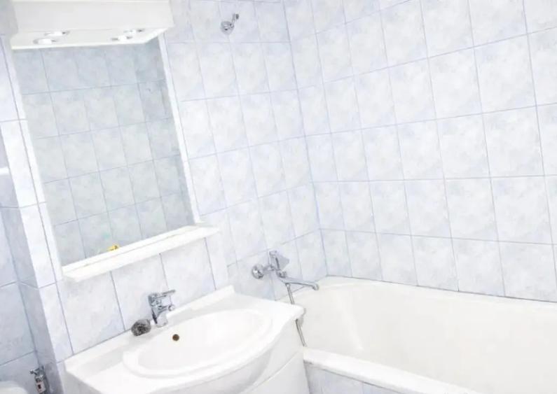 Apartament 2 camere, decomandat - zona Grivitei - 6