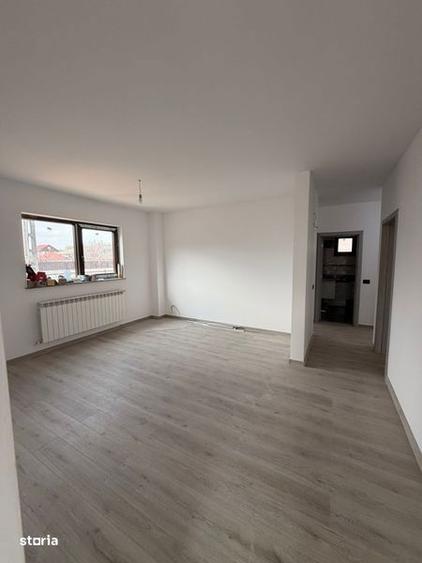 Casa la rosu de vanzare in Magura - 6