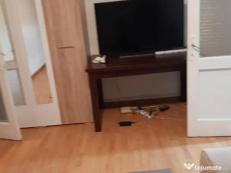 Inchiriez apartament centru 2 camere - 3