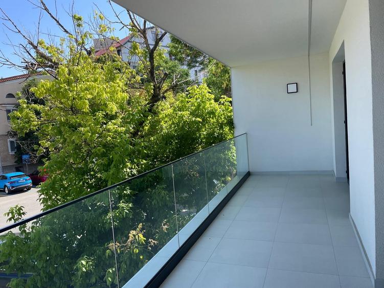 Bloc Boutique  3 Camere, 2025, Piata Munci - 15